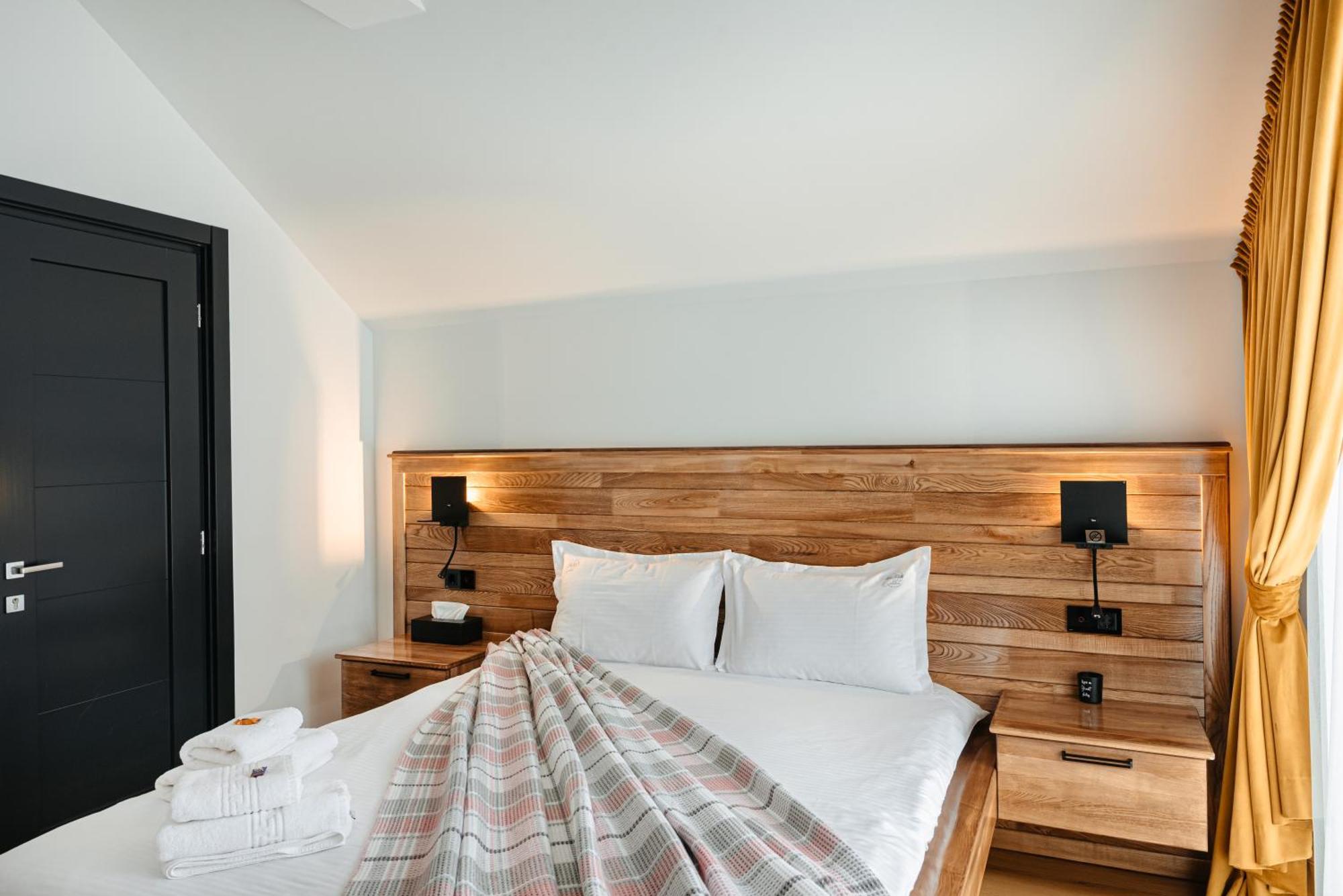 Chalet Elviu Lacu Rosu