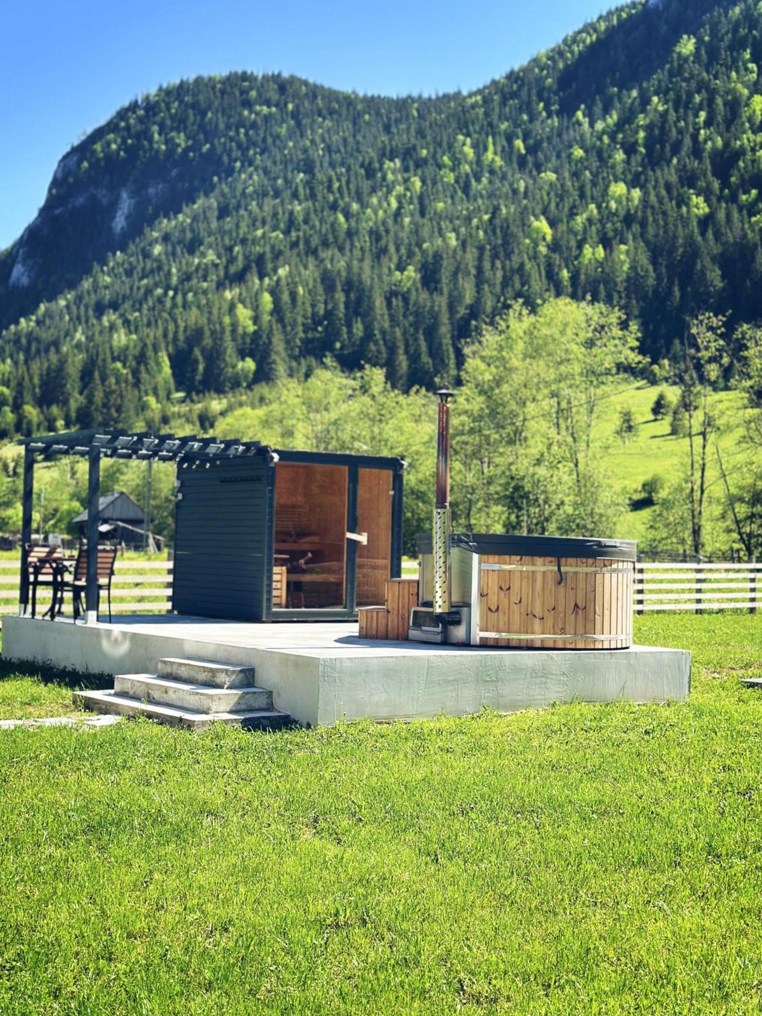 Chalet Elviu Lacu Rosu